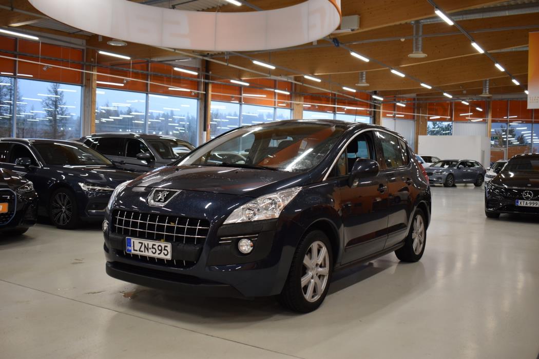 PEUGEOT 3008 2012