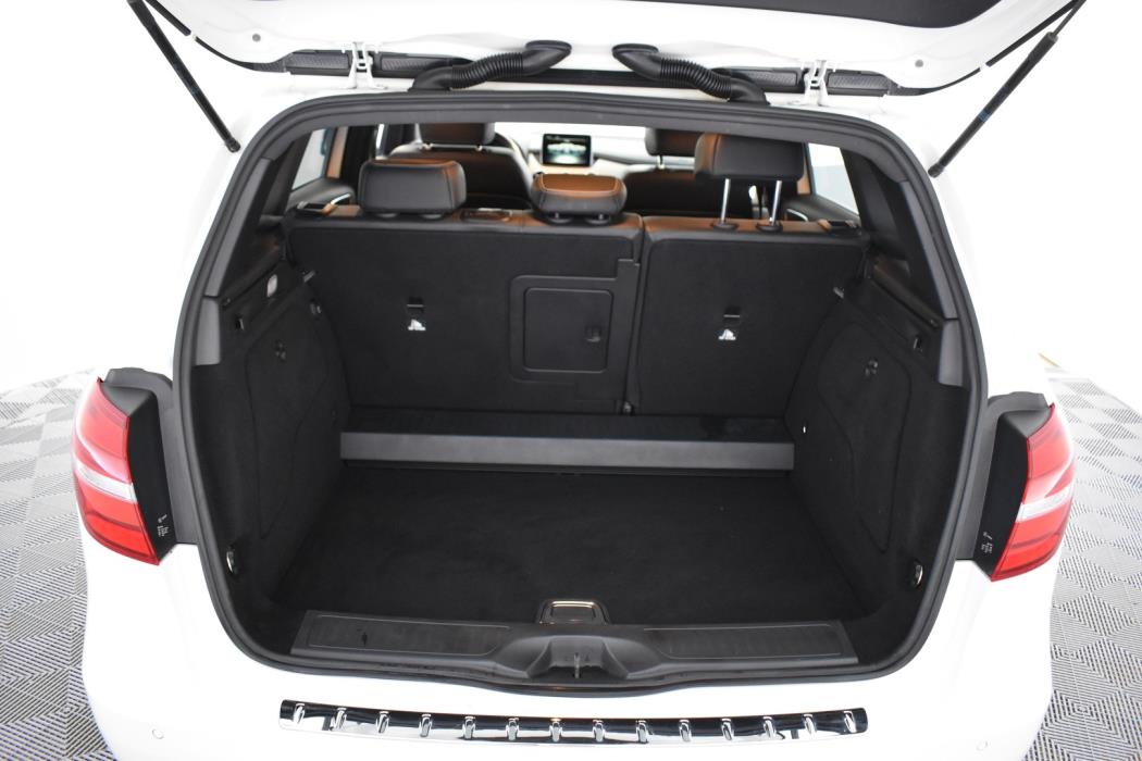 MERCEDES-BENZ B 2015