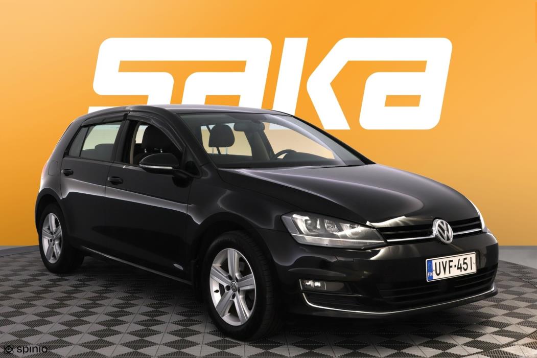 VOLKSWAGEN Golf 2015