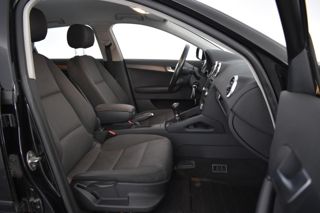 AUDI A3 2011