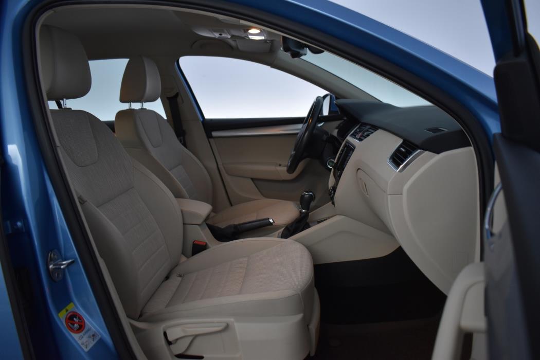 SKODA Octavia 2014