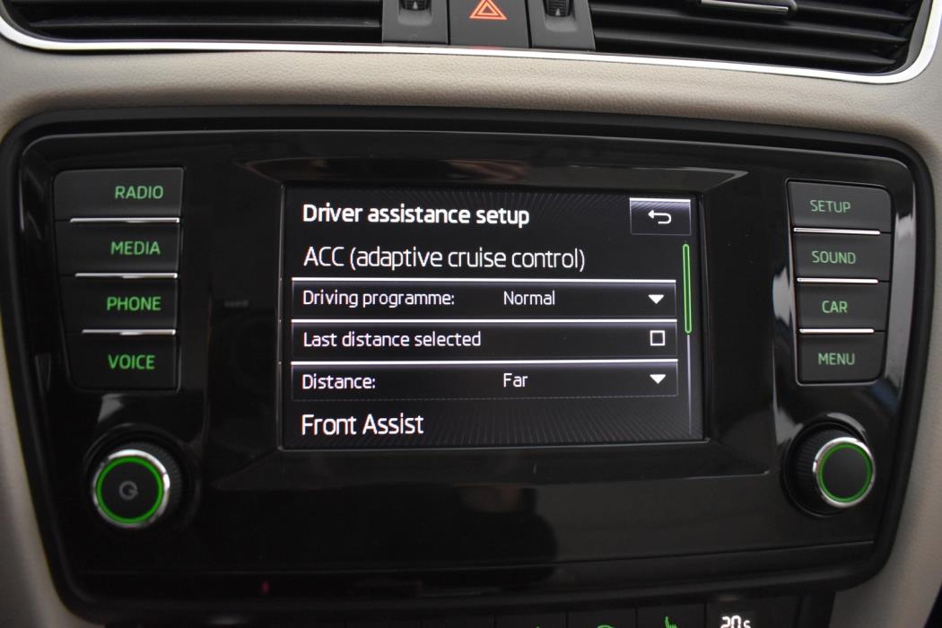 SKODA Octavia 2014