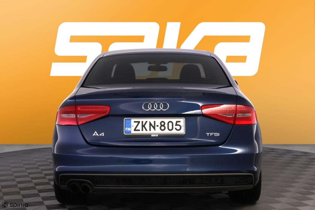 AUDI A4 2015