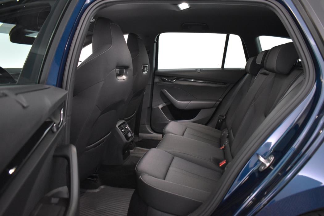 SKODA Octavia 2023