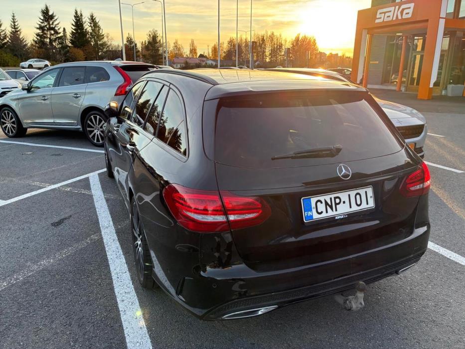 MERCEDES-BENZ C 2017