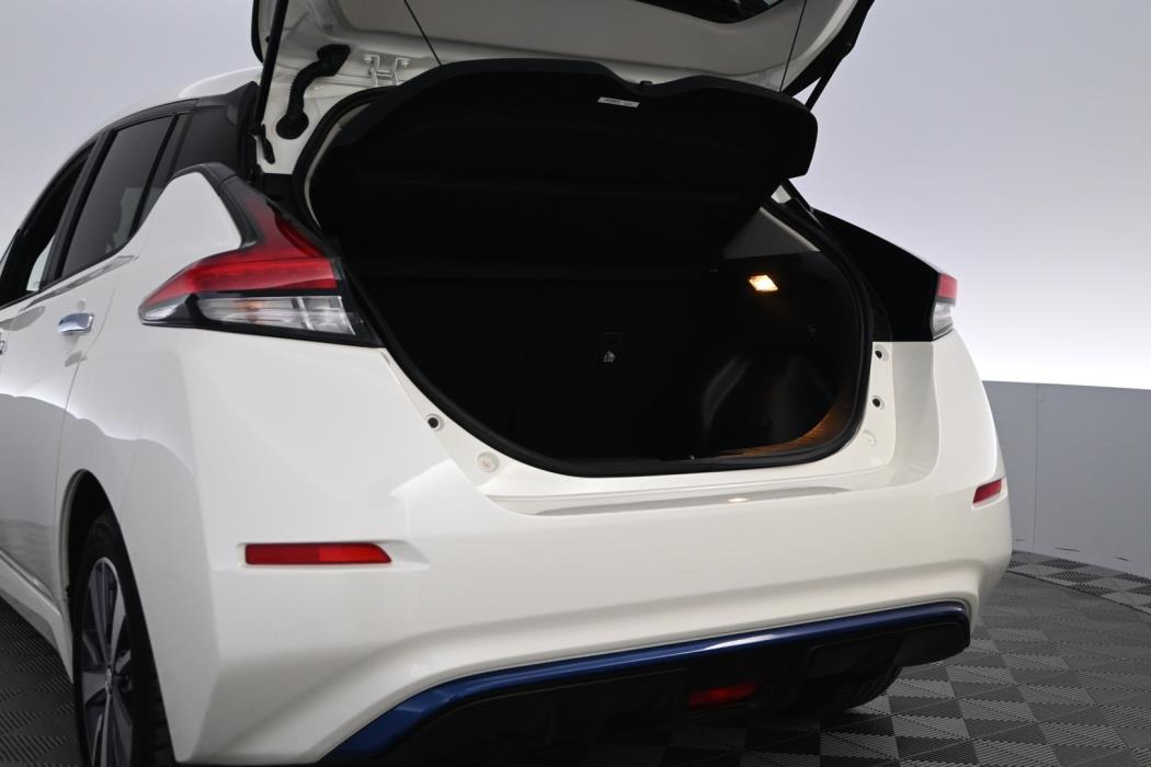 NISSAN Leaf 2020