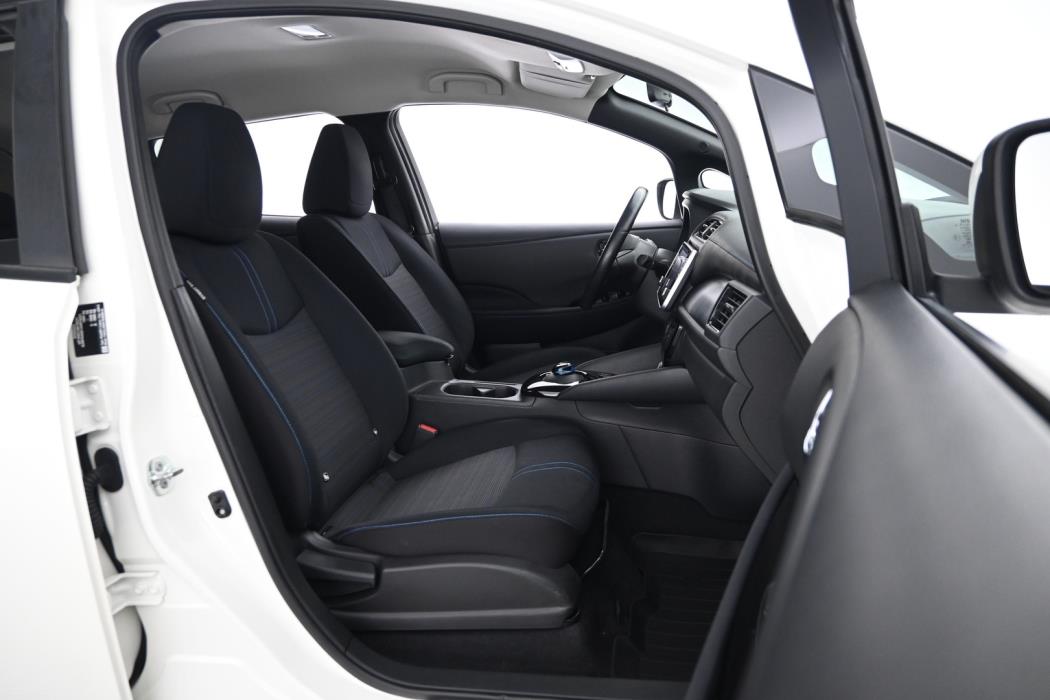 NISSAN Leaf 2020