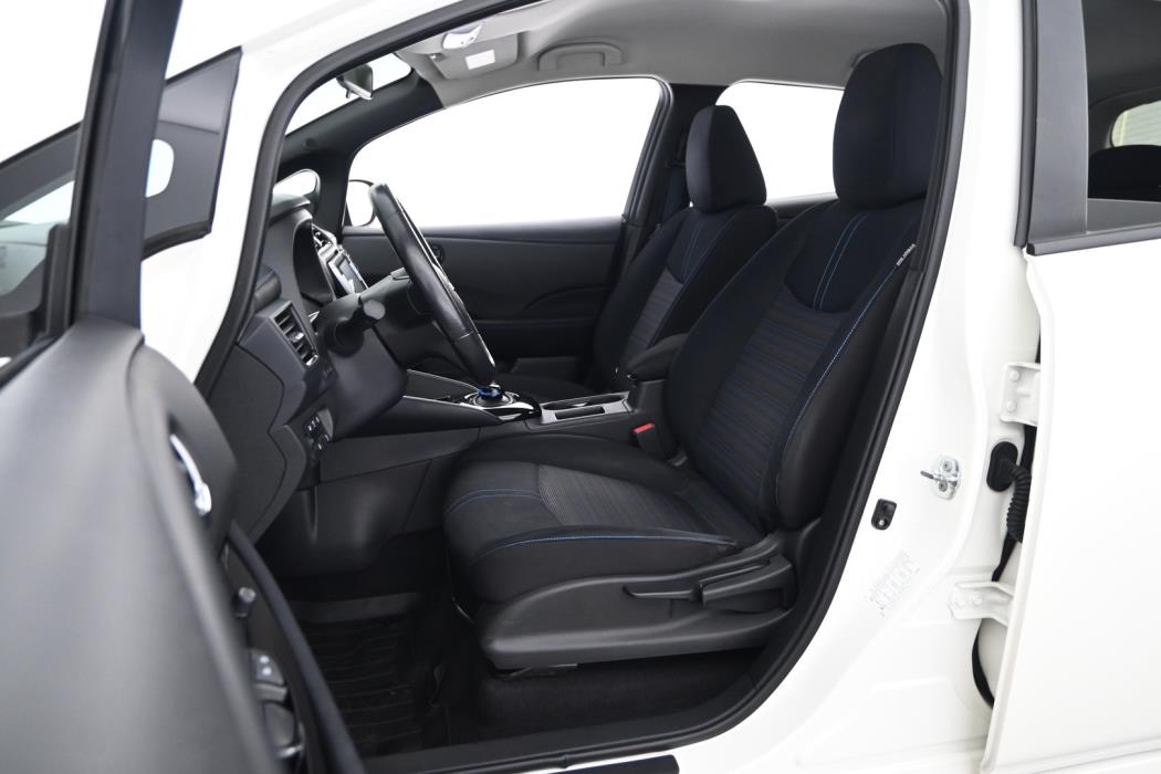 NISSAN Leaf 2020