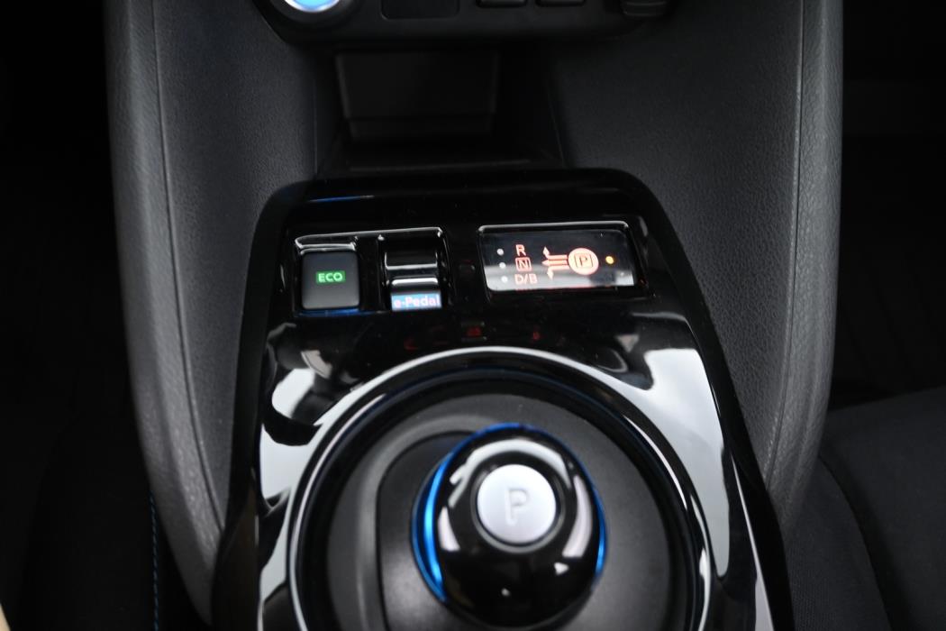 NISSAN Leaf 2020