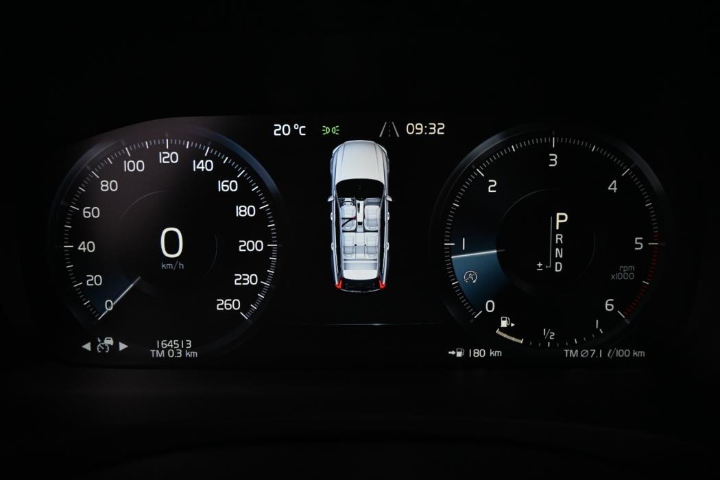 VOLVO V90 Cross Country 2018