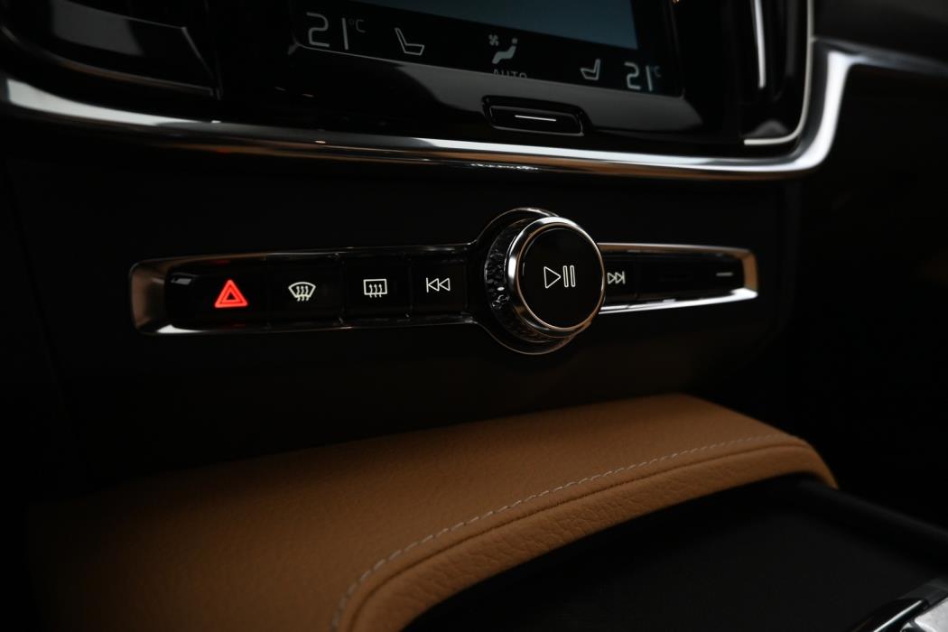 VOLVO V90 Cross Country 2018