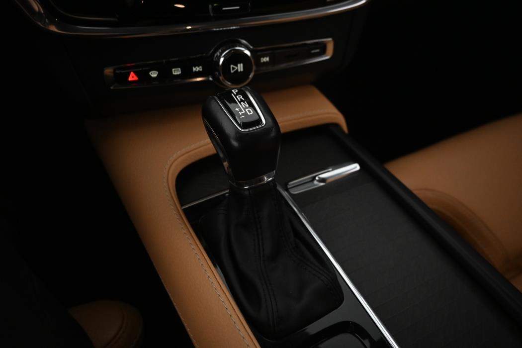 VOLVO V90 Cross Country 2018