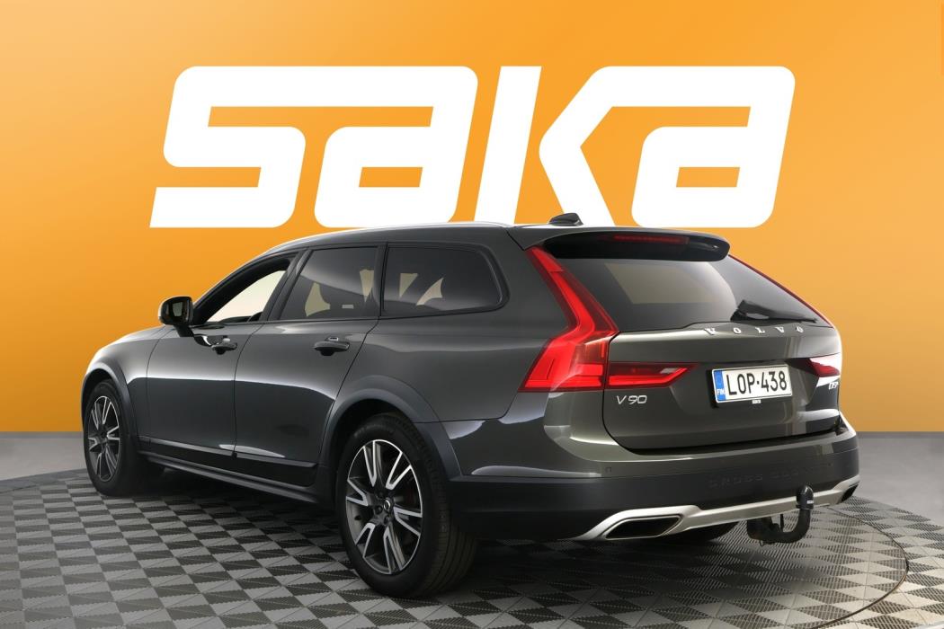 VOLVO V90 Cross Country 2018