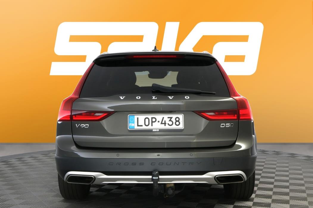 VOLVO V90 Cross Country 2018