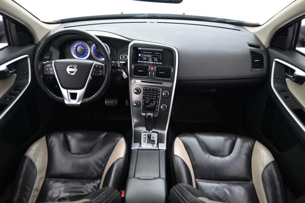 VOLVO XC60 2012