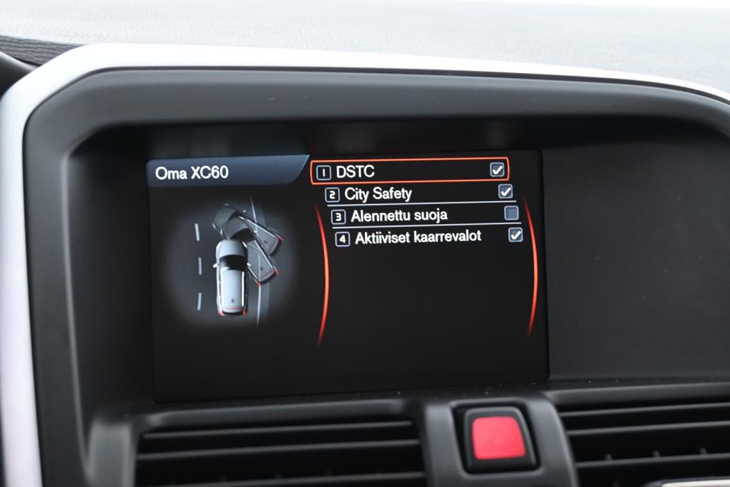 VOLVO XC60 2012