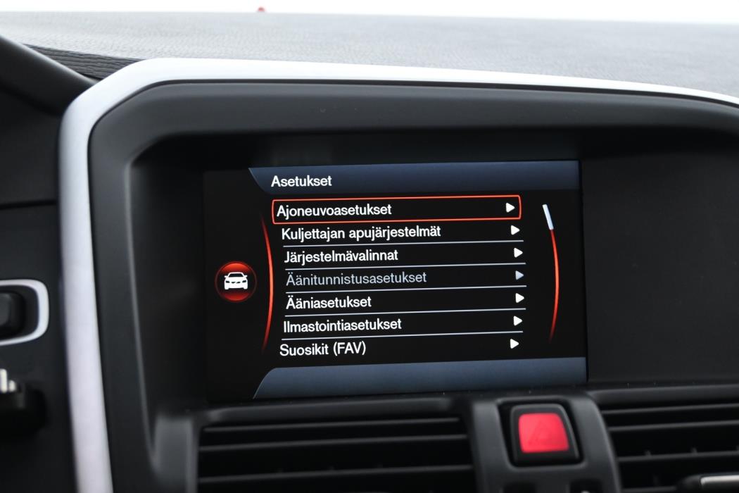 VOLVO XC60 2012