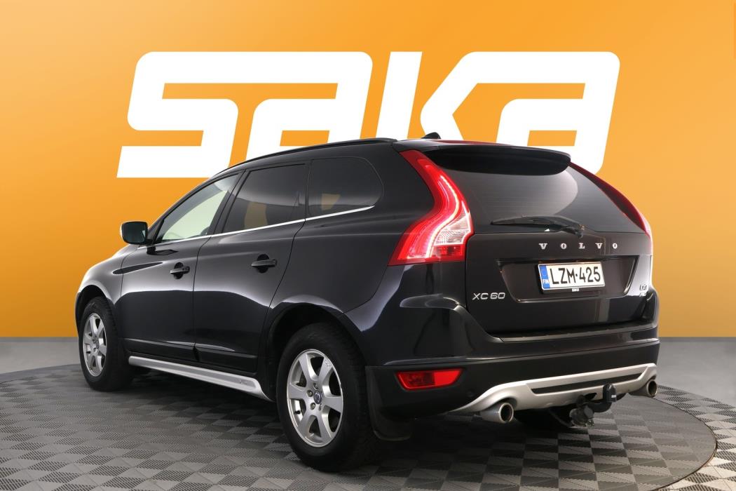 VOLVO XC60 2012