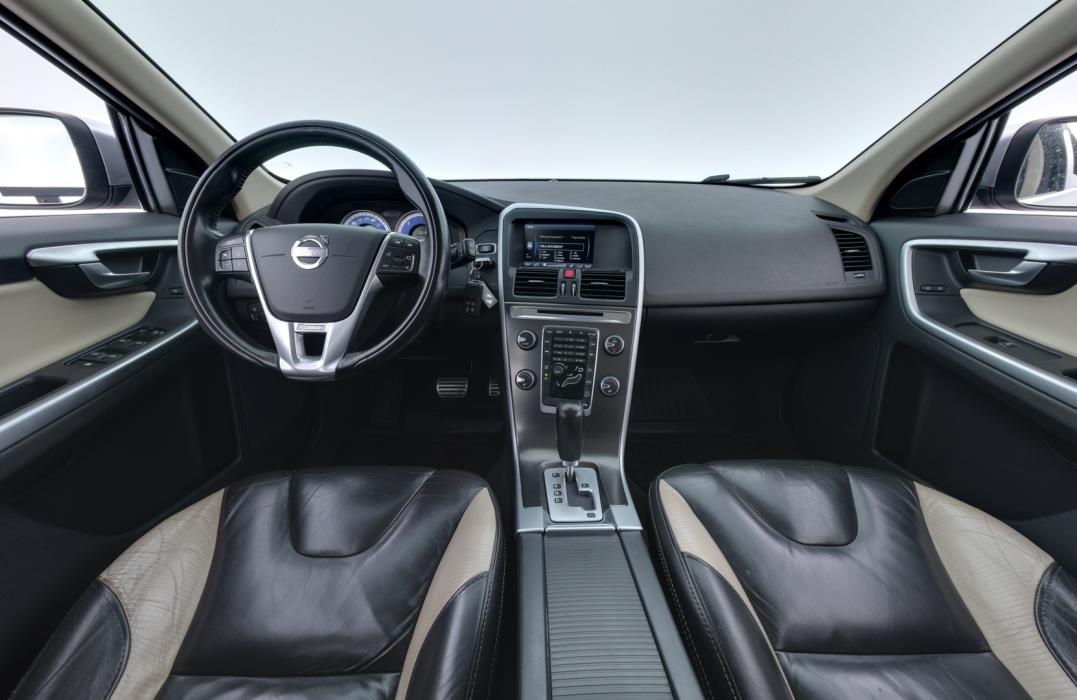 VOLVO XC60 2012