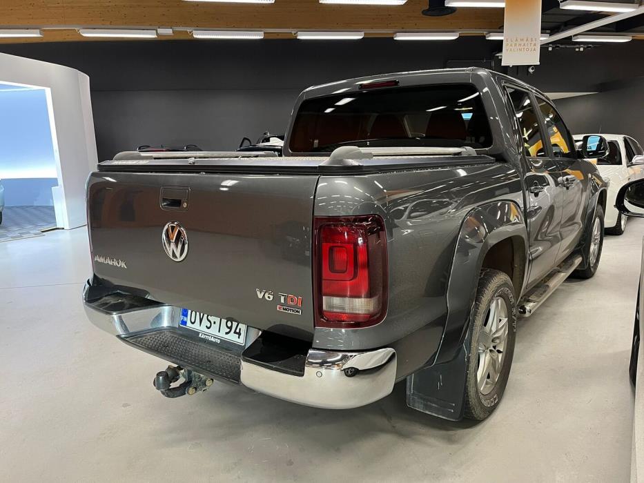 VOLKSWAGEN Amarok 2017