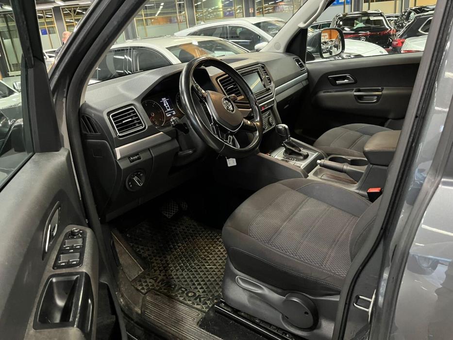 VOLKSWAGEN Amarok 2017
