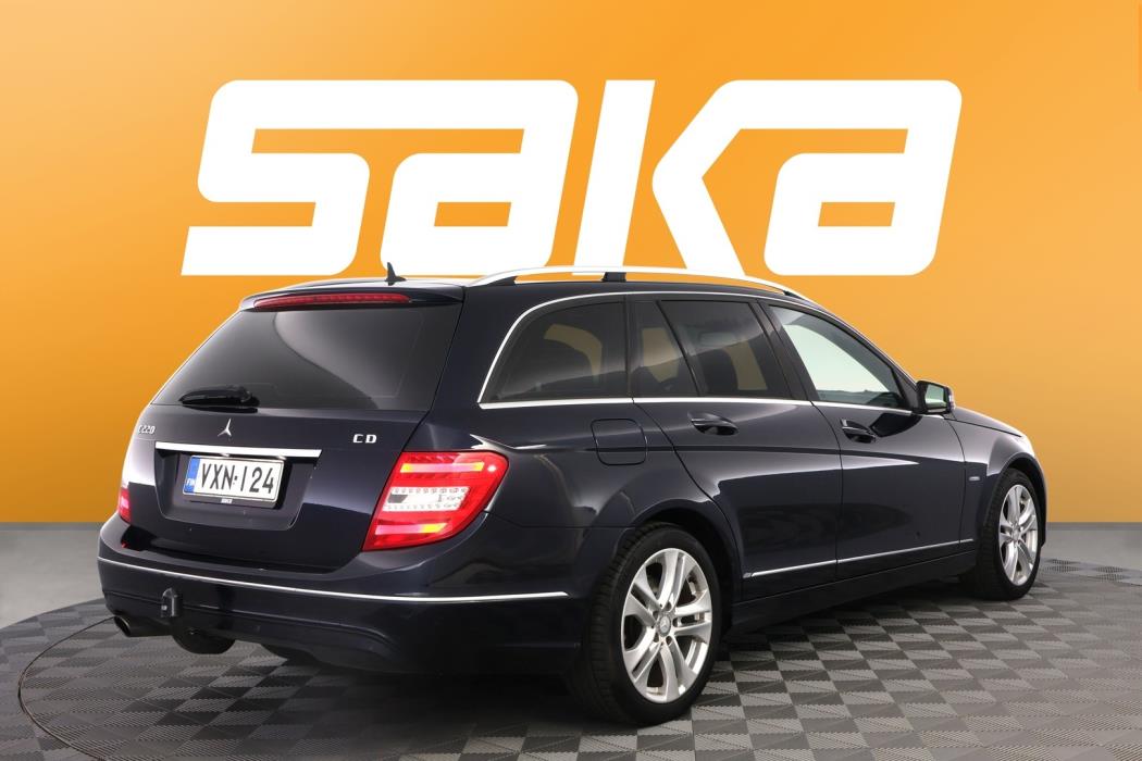 MERCEDES-BENZ C 2012