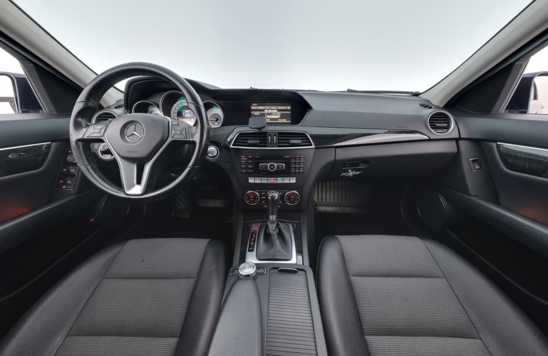 MERCEDES-BENZ C 2012