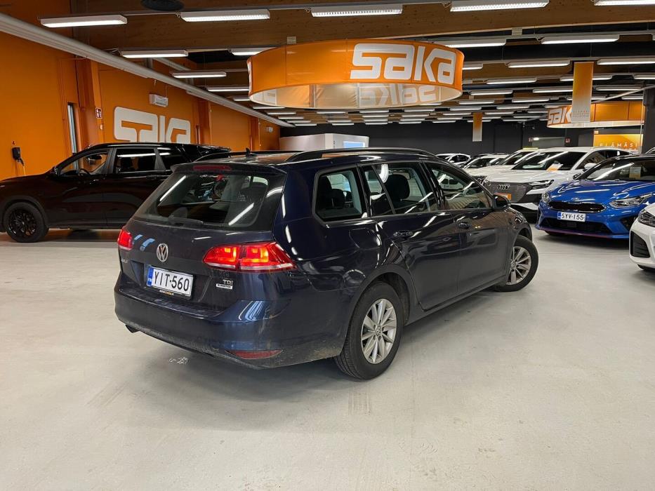 VOLKSWAGEN Golf 2015