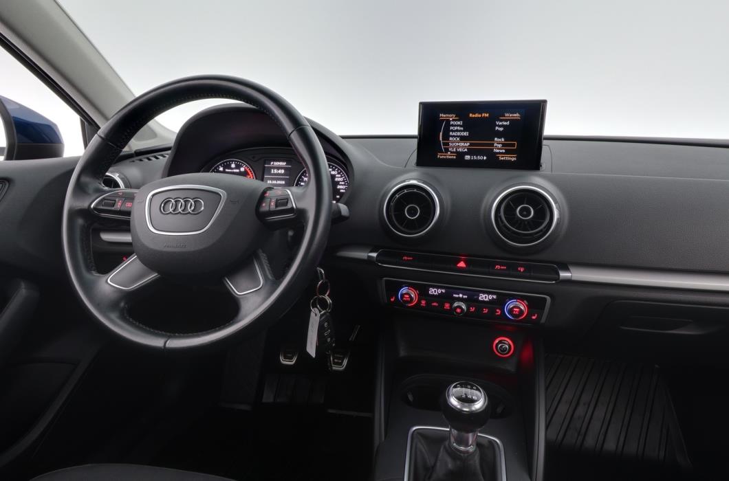 AUDI A3 2015