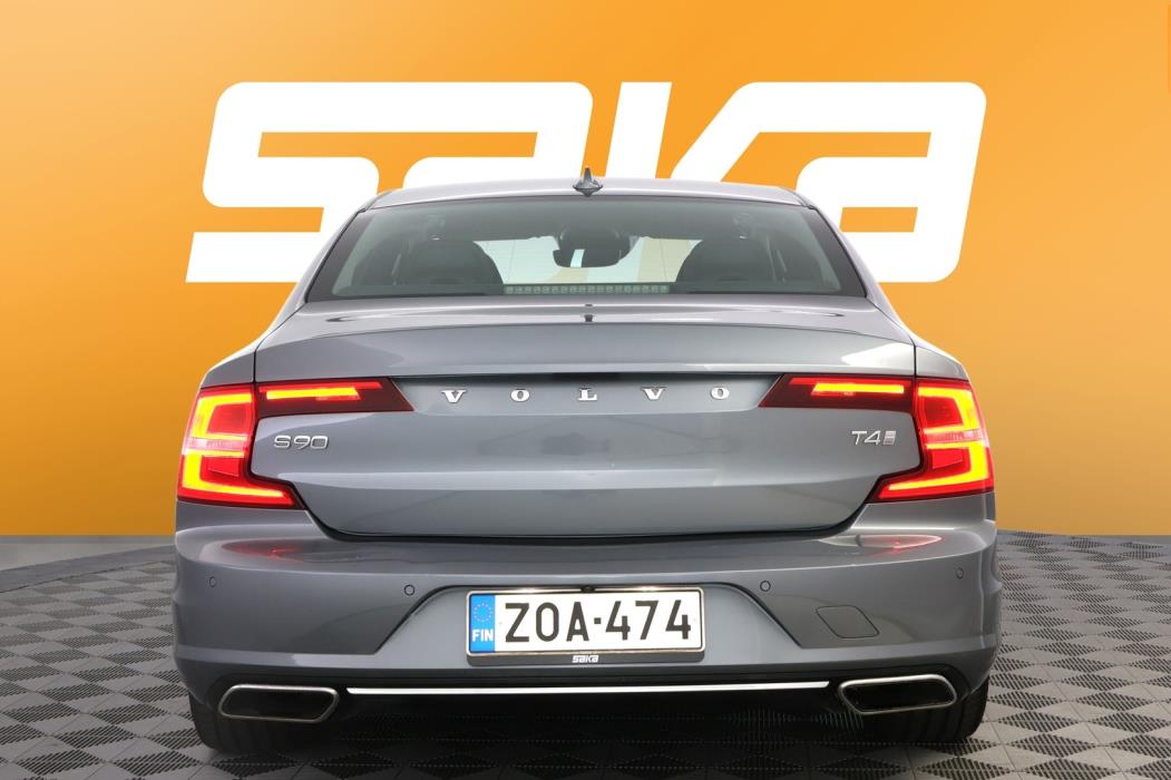 VOLVO S90 2018