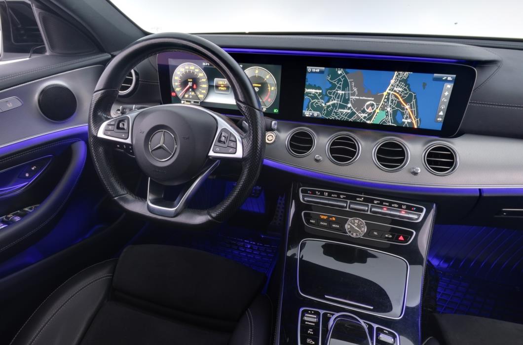 MERCEDES-BENZ E 2017