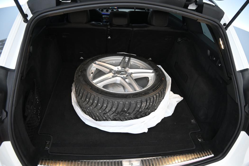 MERCEDES-BENZ E 2017