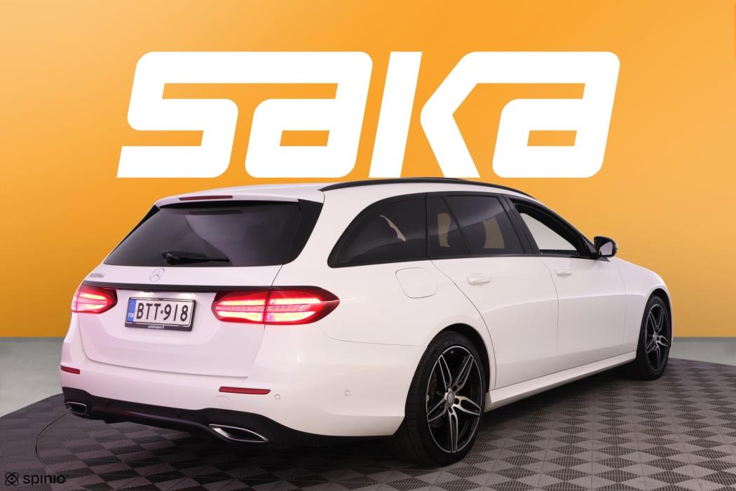 MERCEDES-BENZ E 2017