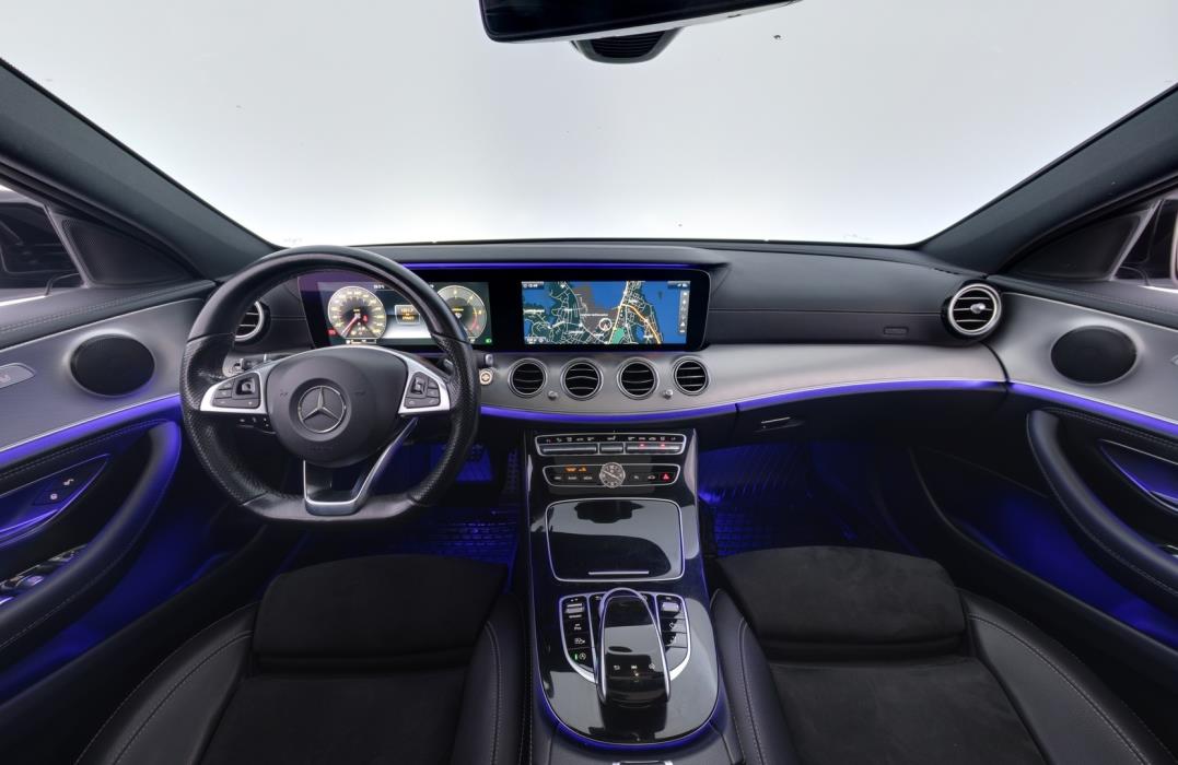MERCEDES-BENZ E 2017