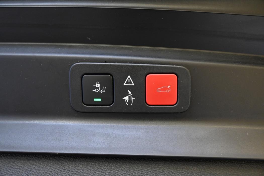 PEUGEOT 5008 2019