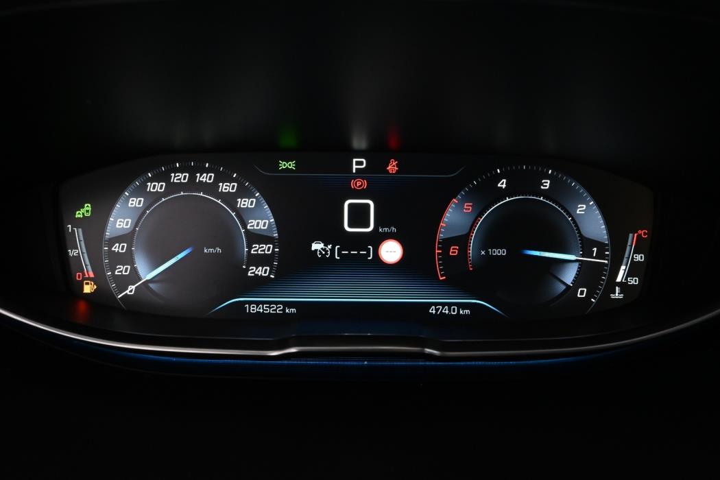 PEUGEOT 5008 2019