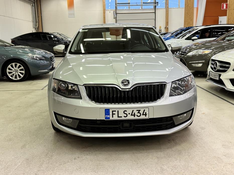 SKODA Octavia 2015