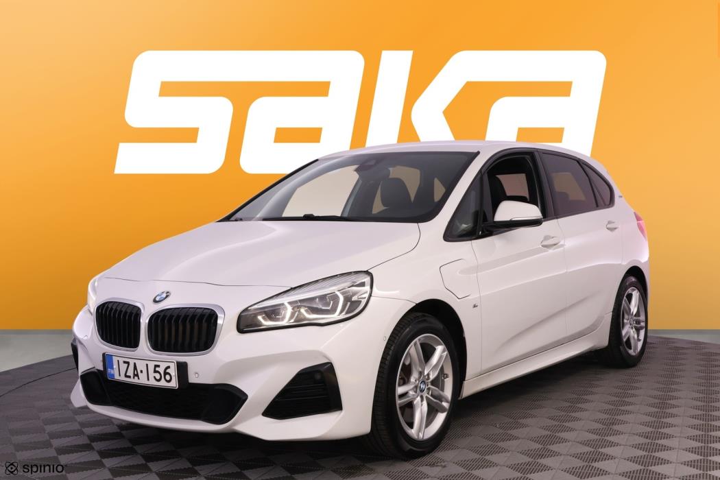BMW 225 2019