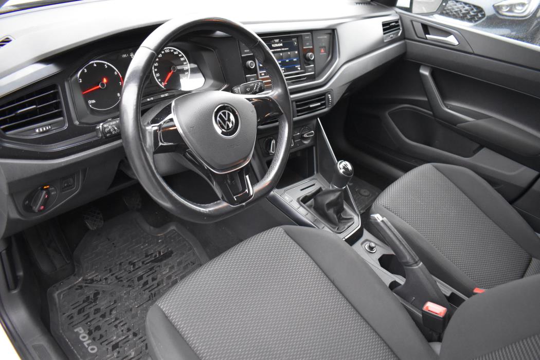 VOLKSWAGEN Polo 2021