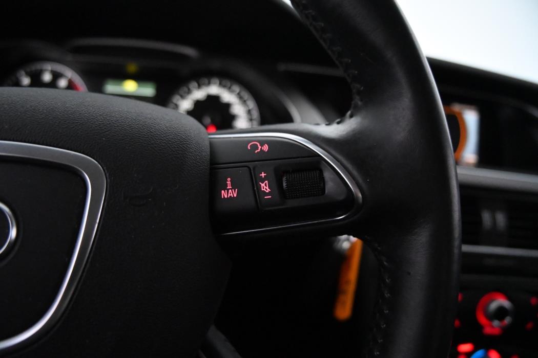 AUDI A4 2013