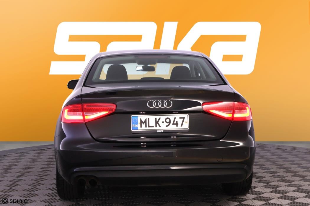 AUDI A4 2013