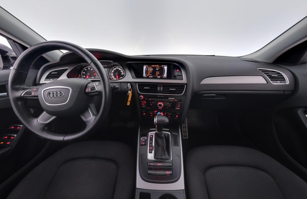 AUDI A4 2013