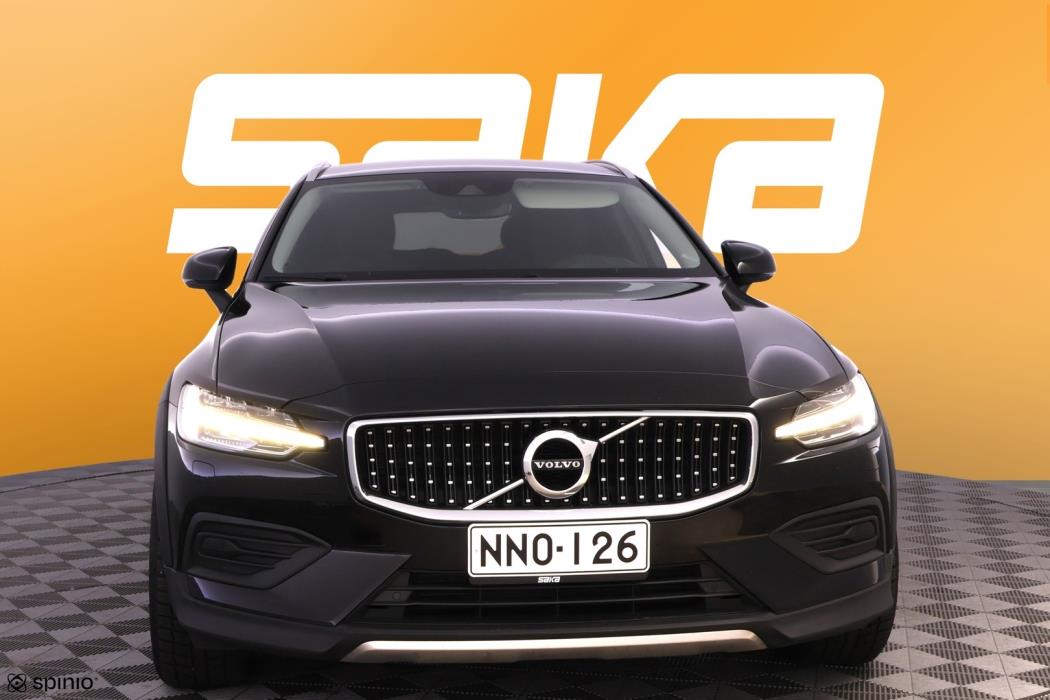 VOLVO V60 Cross Country 2020