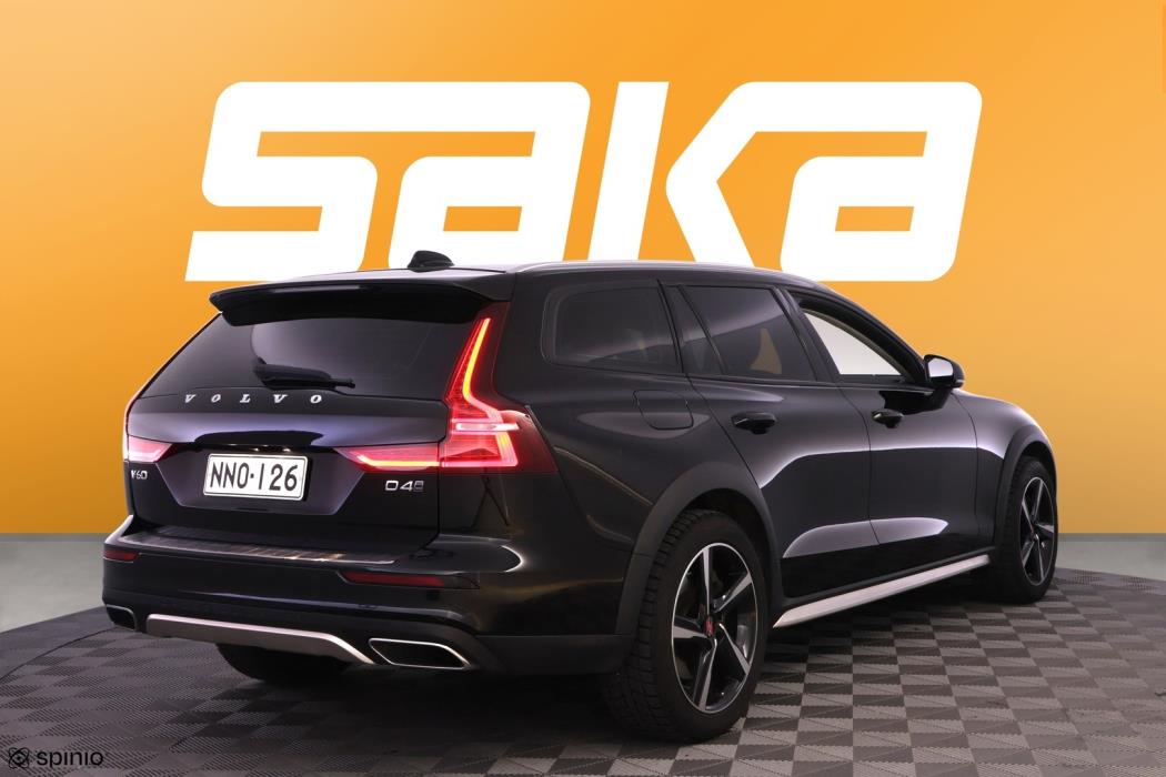 VOLVO V60 Cross Country 2020