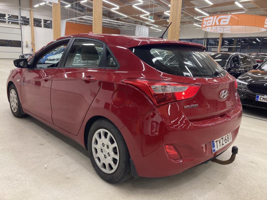 HYUNDAI I30 2015
