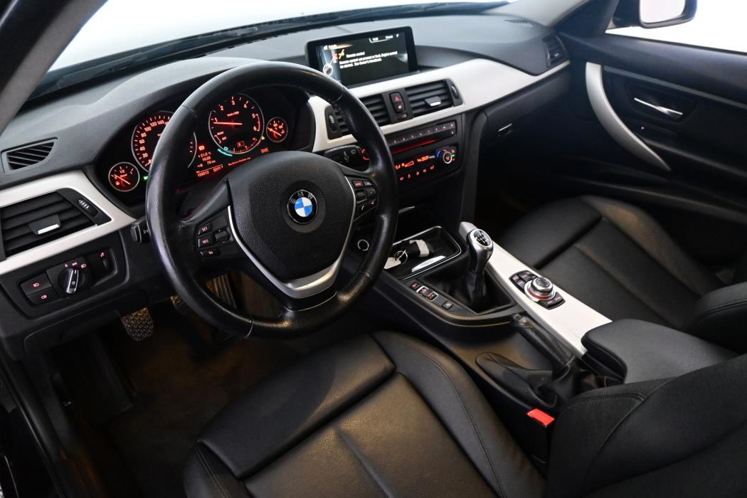 BMW 316 2013