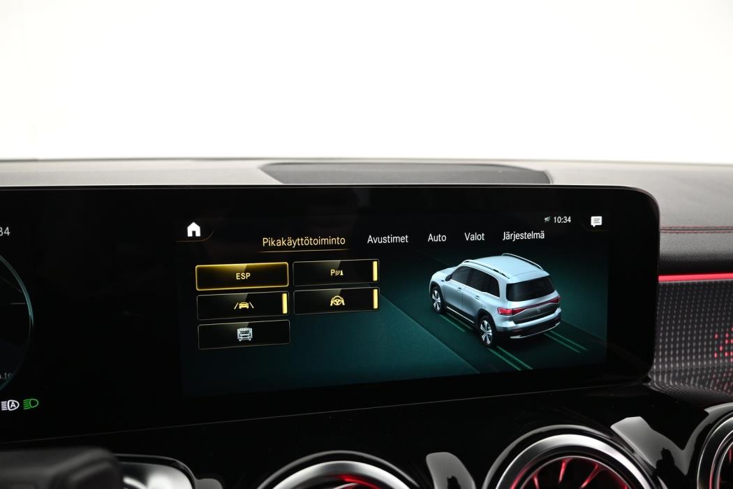MERCEDES-BENZ EQB 2022
