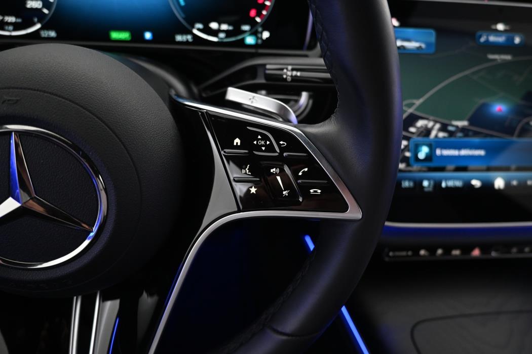 MERCEDES-BENZ E 2025