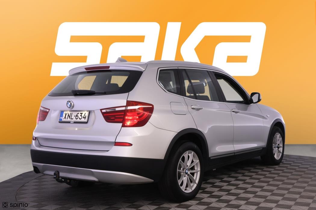 BMW X3 2012