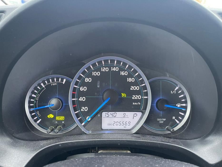 TOYOTA Yaris 2013